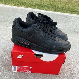 (SEND OFFERS) Nike Air Max 90 Leather "Black" Men's Shoes
